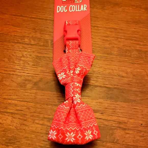 Dog collar - Medium - Red & White - Picture 1 of 3
